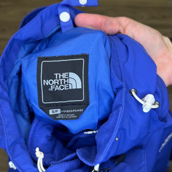The North Face Women’s Winter Jacket Hyvent – Size Small – Purple/Blue - Picture 3 of 3